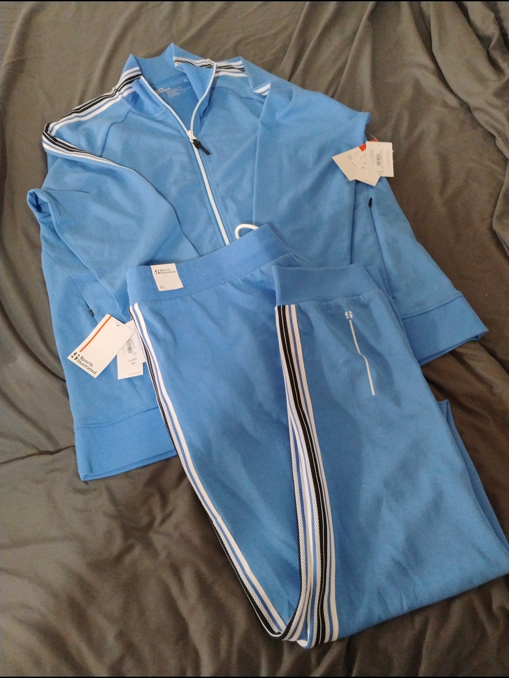 NWT Sports Illustrated XL Athletic Wear Set - Pants And Zip Up Jacket